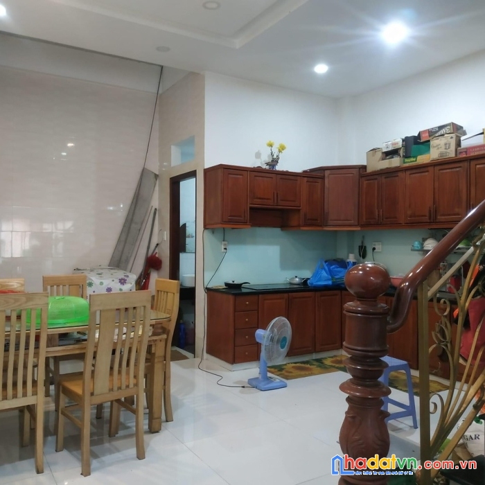 Chính chủ gấp bán nhà 2 tầng đường số 1, bhh, hẻm xe hơi, 81m2 chỉ 6.79 tỷ, giáp tân phú
