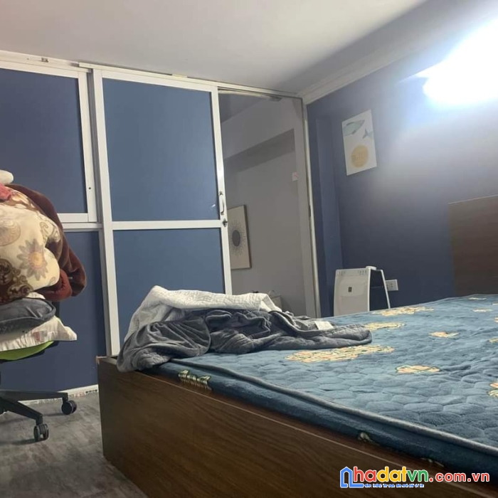 Hơn 2 tỷ có nhà 36 m2, ô tô đỗ cổng, trung tâm thanh trì, 20m ra phố, sổ đỏ chính chủ