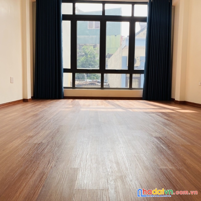 Bán nhà siêu hot, lê thanh nghị , 35m2, 6t, kd, ô tô, mới, giá 8,5 tỷ.