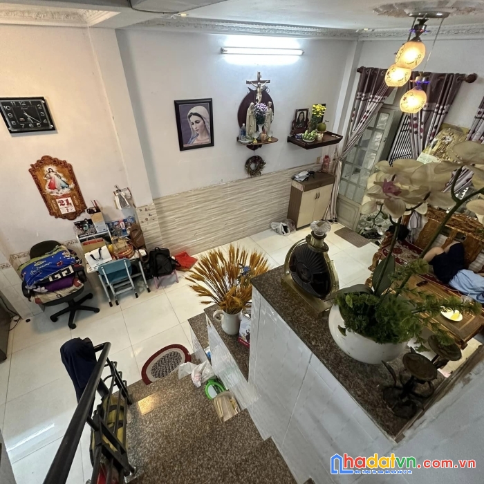 Bán nhà 4 tầng hẻm 10m đường phạm văn chiêu gò vấp