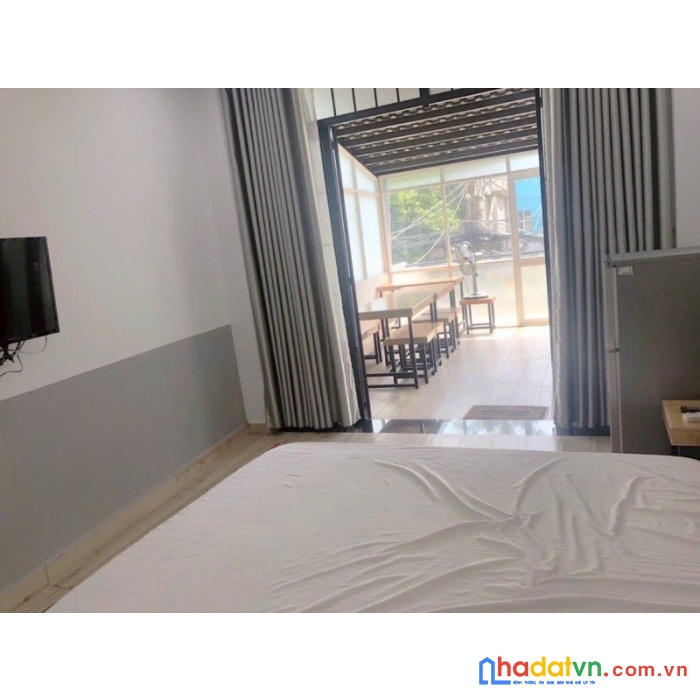 Bán nhà mặt tiền phú nhuận 60m2 4 tầng khu vip kinh doanh đỉnh hoàng diệu 9.9 tỷ.