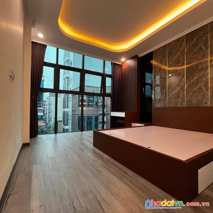 Bán nhà phố bùi xương trạch, ô tô qua, kinh doanh, văn phòng, 43m2, 6 tầng, thang máy, giá 5,7 tỷ
