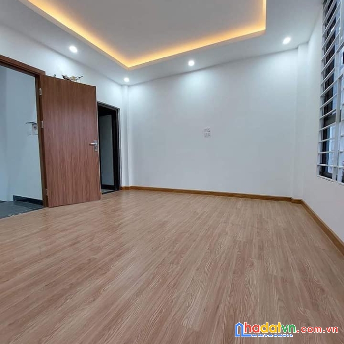 Hot !!! xem ngay nhà mễ trì nam từ liêm 36m2, 5 tầng nhà đẹp hiện đại ô tô cạnh nhà chỉ 3.55 tỷ