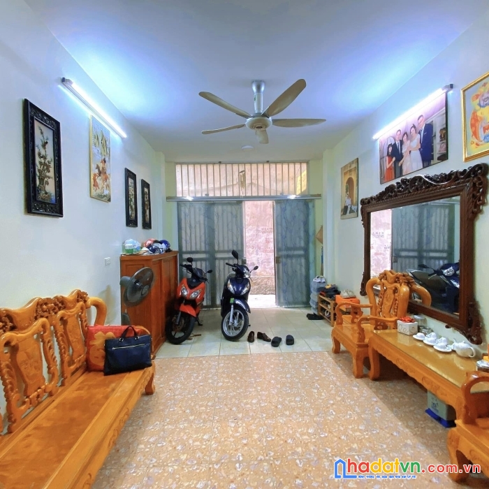 Hot !!! xem ngay nhà phố yên hòa cầu giấy 45m2, 4 tầng ngõ thông thoáng, dân tự xây ở ngay chỉ 5.5