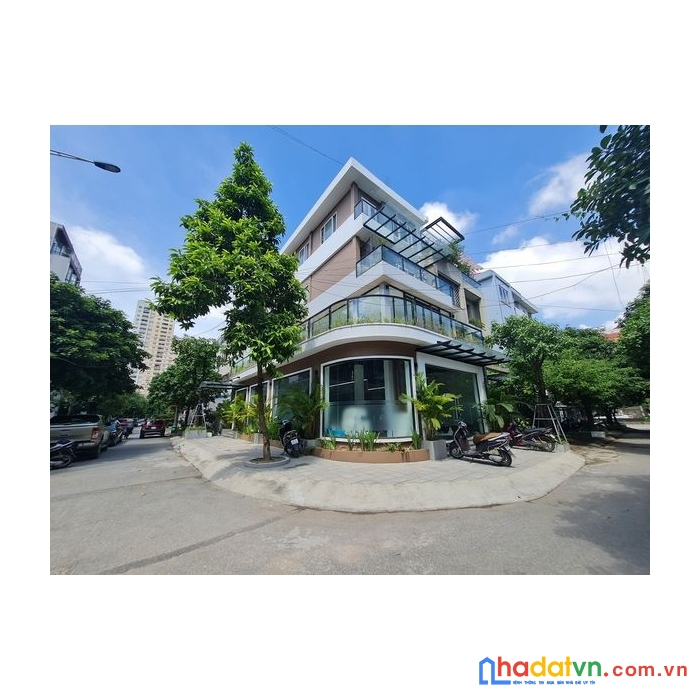 Bán nhà lô góc kđt văn khê, kinh doanh cafe văn phòng đỉnh, 111mx4t ở sướng giá 13.5 tỷ