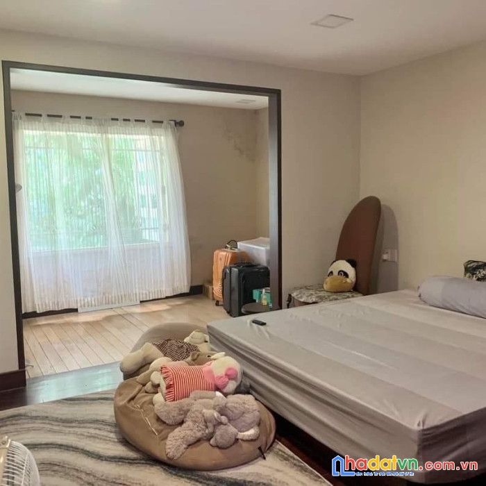 Nhà đẹp vào ở ngay, hẻm thông, đ.số 4, q3, trước nhà 3m, an ninh,, 4 tầng, 33m2, 6.5 tỷ