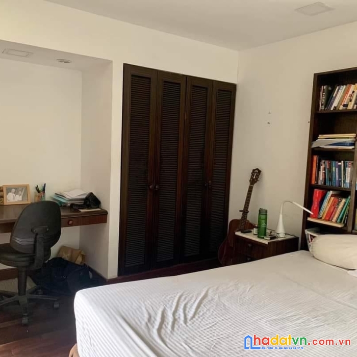 Nhà đẹp vào ở ngay, hẻm thông, đ.số 4, q3, trước nhà 3m, an ninh,, 4 tầng, 33m2, 6.5 tỷ