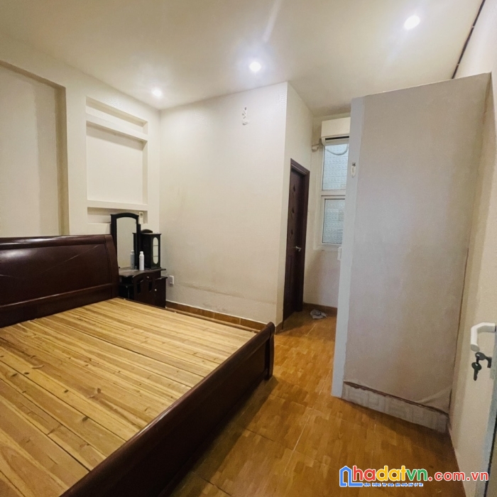 Chủ vả quá, chỉ còn 6.6 tỷ, 3 tầng btct, hẻm 3m thông trần quang diệu, q3, 3.8*11.5m, hiếm