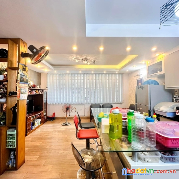 Siêu phẩm lê văn sỹ, ngang 5m, hxt vi vu xe hơi vô nhà, 5 tầng, vừa ở vừa kd, 11.5 tỷ, hiếm.