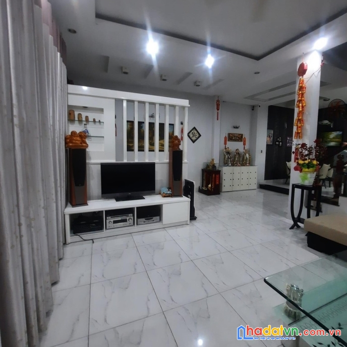 Siêu hiếm q3, sát mặt tiền nguyễn đình chiểu, 3 tầng, ngang 4m, 4pn, 36m2, 4.8 tỷ