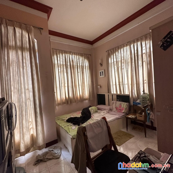 Ngay ngã tư phú nhuận, sát mt phan đăng lưu, hẻm thông thoáng, 4 tầng, 4pn, 32m2, 5.7 tỷ