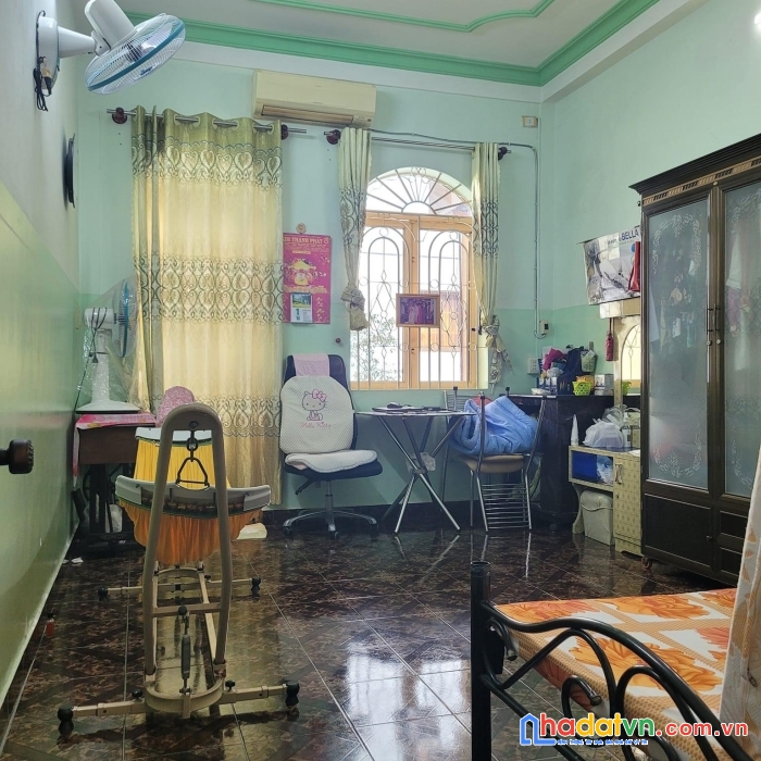 Hàng thơm phú nhuận, phan xích long, hxh đỗ cửa an ninh, sạch sẽ, 3 tầng đúc, 55m2, 9.5 tỷ