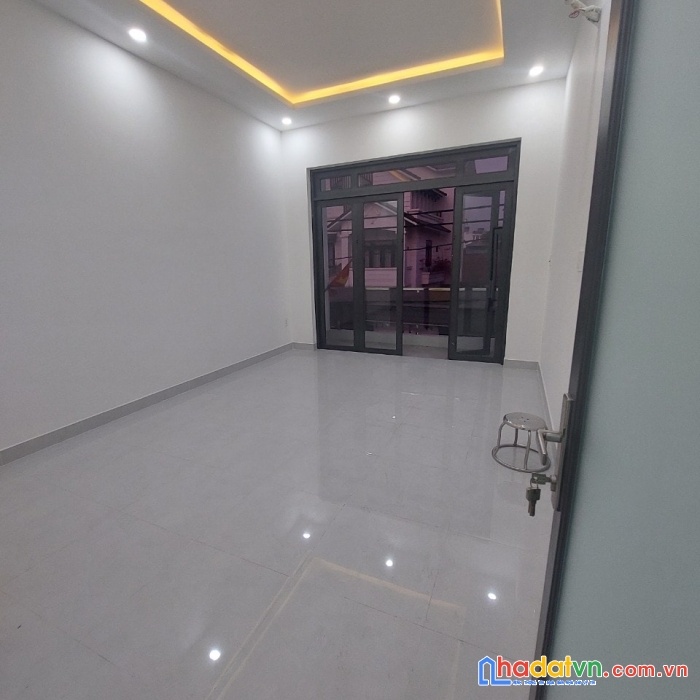 Hẻm xe tải thông tứ hướng - đường số 9 bình hưng hoà - 2 tầng 62m2 - 5.5 tỷ