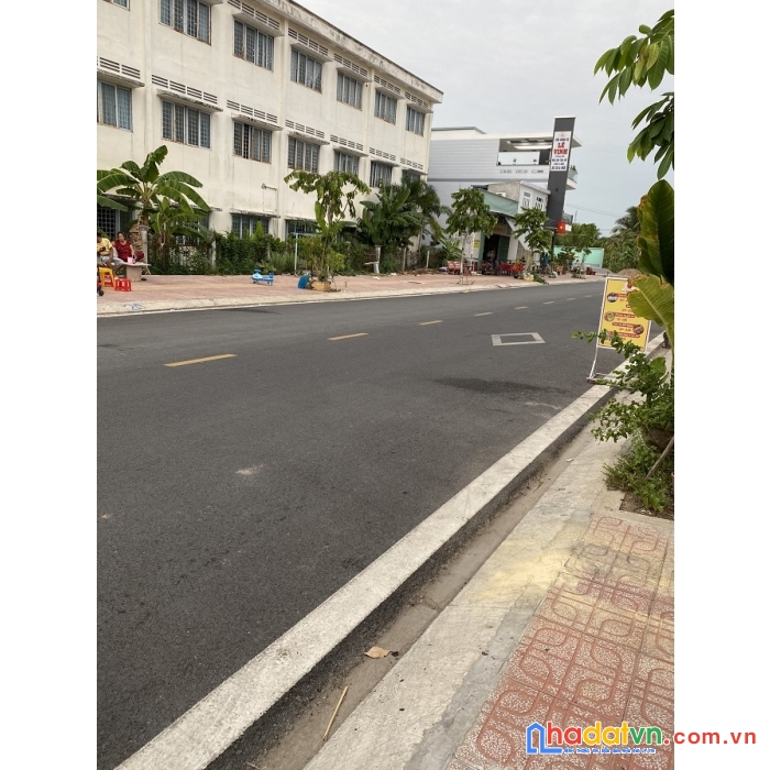 Chính chủ cần bán nhanh nhà vị trí trung tâm tại phường 2, tp vĩnh long