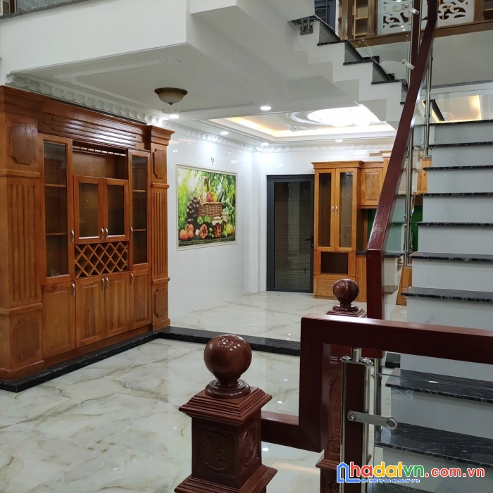 Hxh tránh - kiến trúc châu âu xịn mịn - khu dân trí - 5 tầng 51m2 - giá 5.9 tỷ