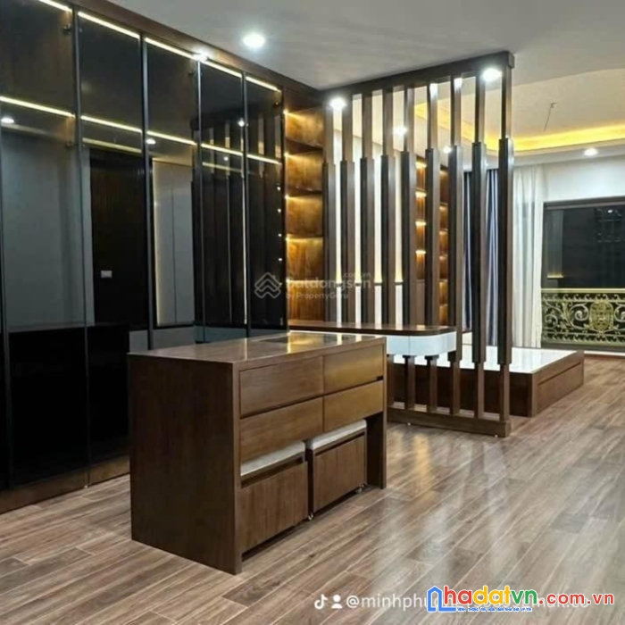 Cần bán nhà đường kim giang 75m x 8 tầng, thang máy, lô góc, ô tô tránh, 11.9 tỷ.