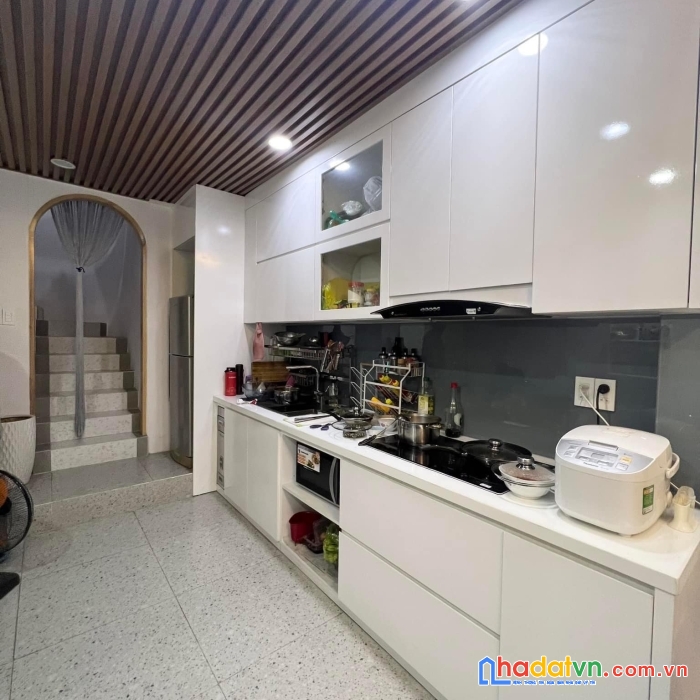 Nhà đẹp bình thạnh, view landmark 81, chỉ 5 tỷ 600, gần đại học hutech