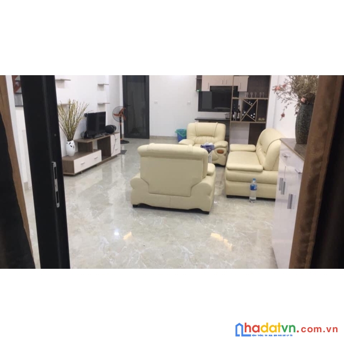 Bán nhà liền kề 3 tầng diện tích 75m đạ hoàn thiện đang cho thuê giá cạnh tranh tốt nhất, sổ hồng