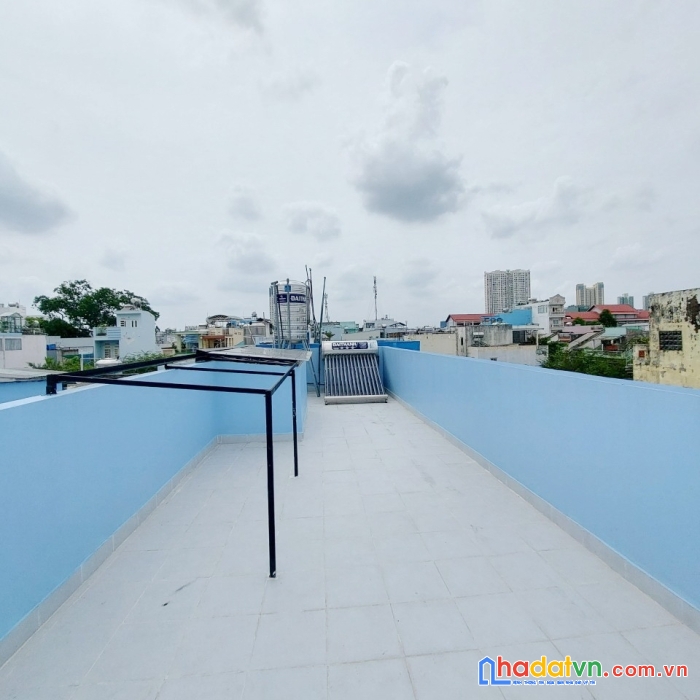 Nhà thuê căn góc 3tầng (nở hậu) sát mt tuy lý vương p12q8
