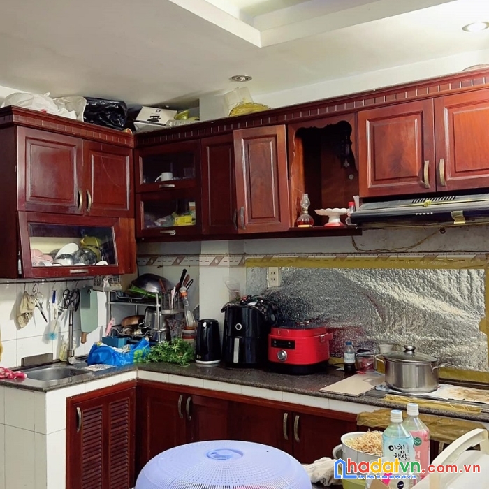 Bán nhà hẻm xe tải đường tân hương, tân phú, 62m2, ngang hơn 4m, 5 tầng, 4pn 5wc, chỉ 7.4 tỷ tl