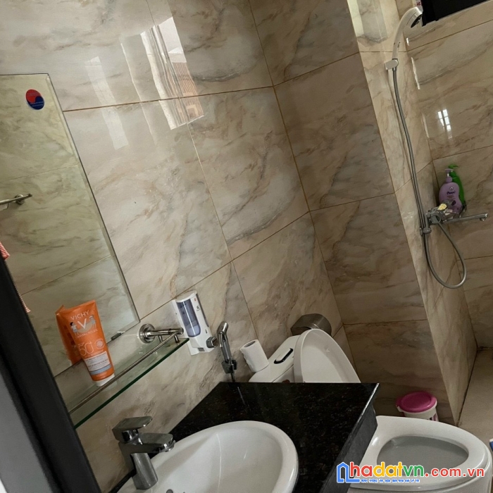 Bán nhà 5 tầng mới xây ở khối tân yên, phường hưng bình