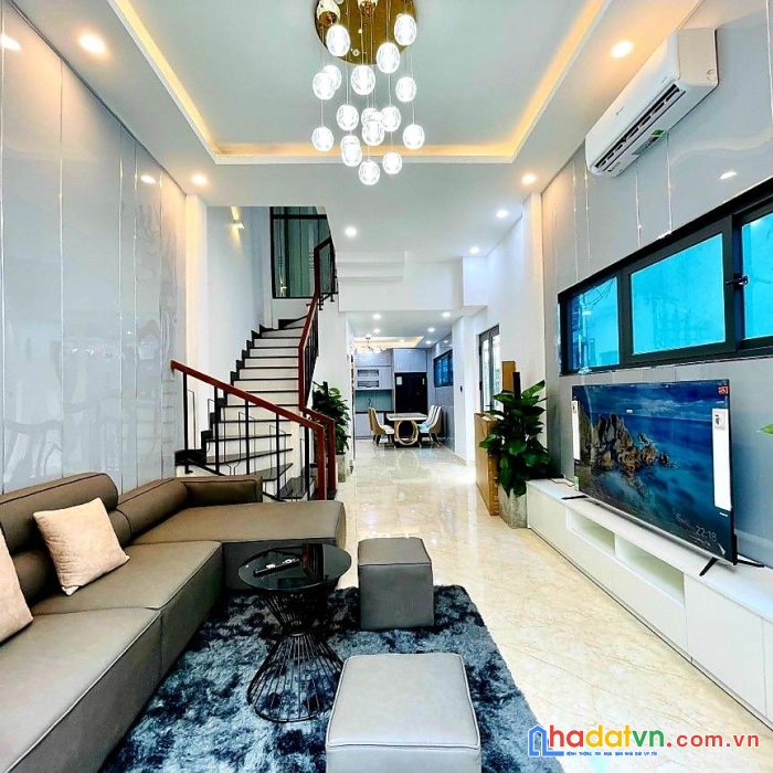 Bán nhà phạm văn chiêu gò vấp hẻm xe hơi có thang máy 4 tầng đẹp