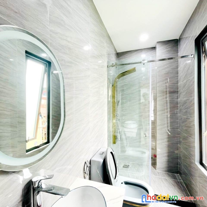 Bán nhà phạm văn chiêu gò vấp hẻm xe hơi có thang máy 4 tầng đẹp