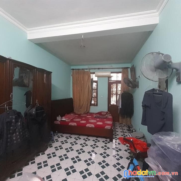 Vị trí đẹp - ngõ thông - kinh doanh -  ô tô nhỏ đỗ cửa - diện tích rộng - giá đầu tư 
bán nhà phố