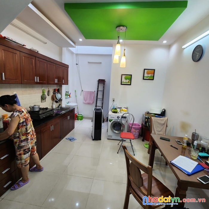 Nhà đẹp 35m2 - 3 tầng- hẻm xe hơi- đường lê lai, phường  3, gò vấp chỉ 4.5 tỷ
