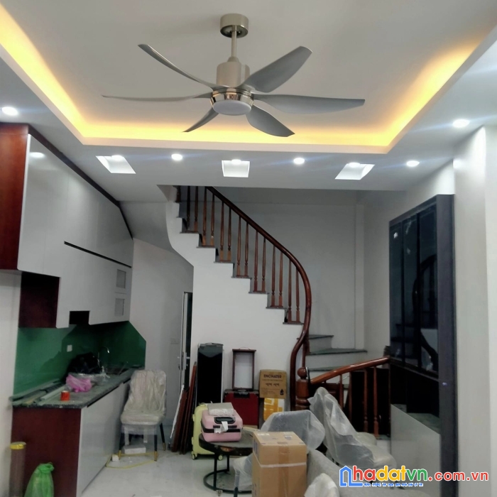 Bán nhà van phúc hà đông dt 40m2, 5t, phân lô, ô tô, giá nhỉnh 5 tỷ lh 0981263018.