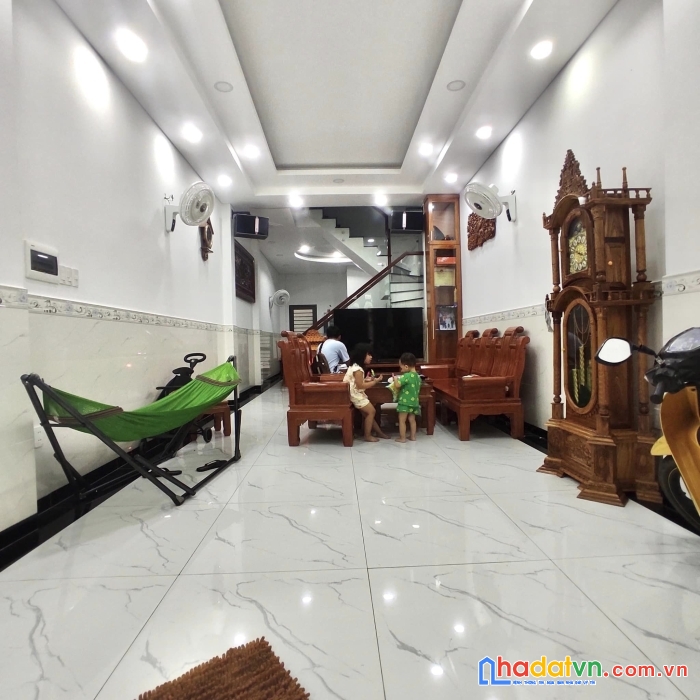 Tôi cần bán nhà hẻm xe hơi tránh đường phan văn trị 38m2x4mx 3 lầu chỉ 4.6 tỷ