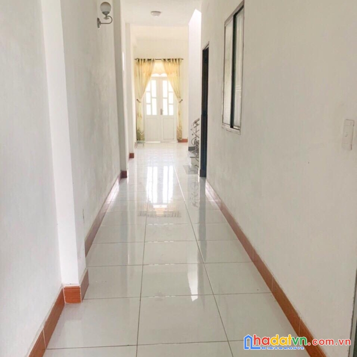 .nhà mặt tiền hoàng kế viêm gần biển mỹ khê, 114m2, kiên cố sạch đẹp