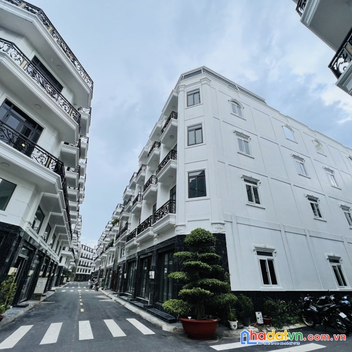 Khu nhà phố liền kề hót nhất q12- 68 căn - thạnh xuân- quận 12- shr từng căn- 5ty1- thiện chí gặp