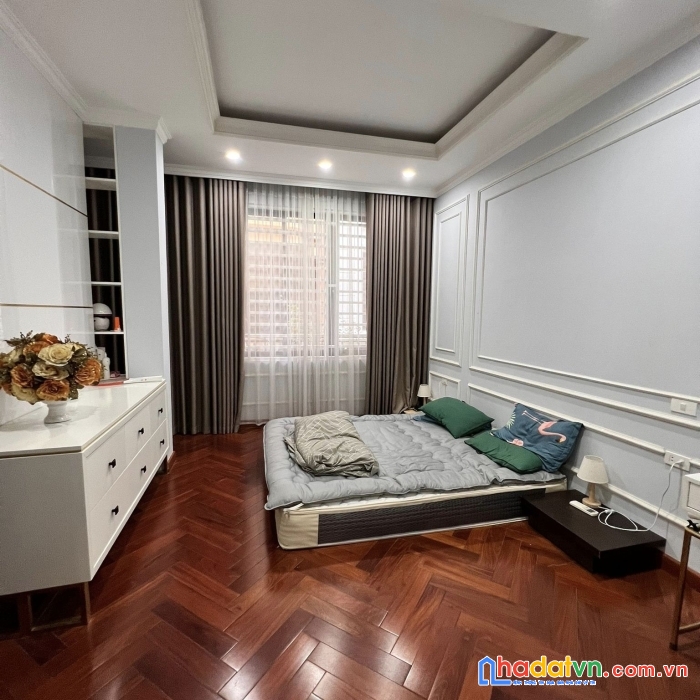 Hoa hậu! lô góc siêu đẹp láng hạ, cực gần phố, ngõ 3m thông, 46m2 x 4t, 4.5 tỷ