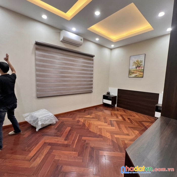 Hoa hậu! lô góc siêu đẹp láng hạ, cực gần phố, ngõ 3m thông, 46m2 x 4t, 4.5 tỷ