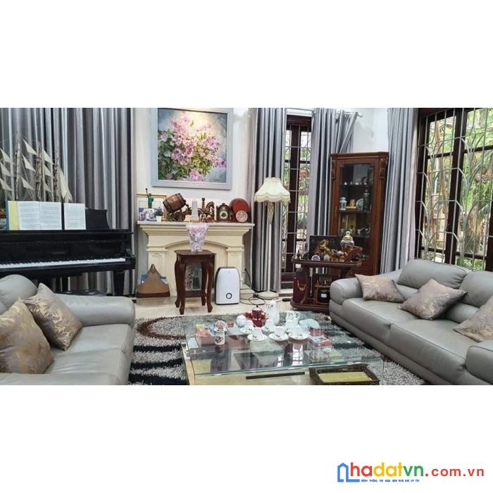 Nhà đẹp ở luôn võ chí công, ô tô đậu cửa, thang máy vù vù, nội thất đẹp lung linh 83m chỉ 10.8 tỷ
