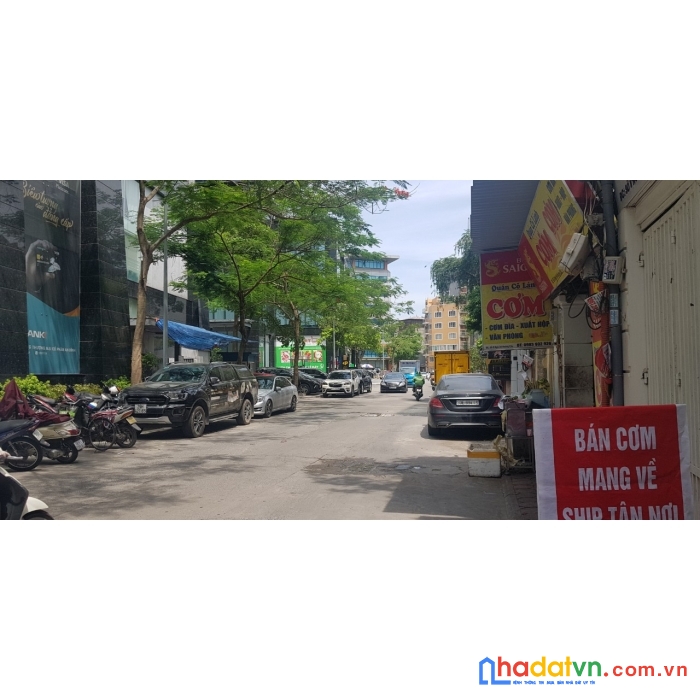 Bán nhà rộng 7m 34 phố hoàng cầu đống đa kinh doanh nhỉnh 260 triêu/m2.