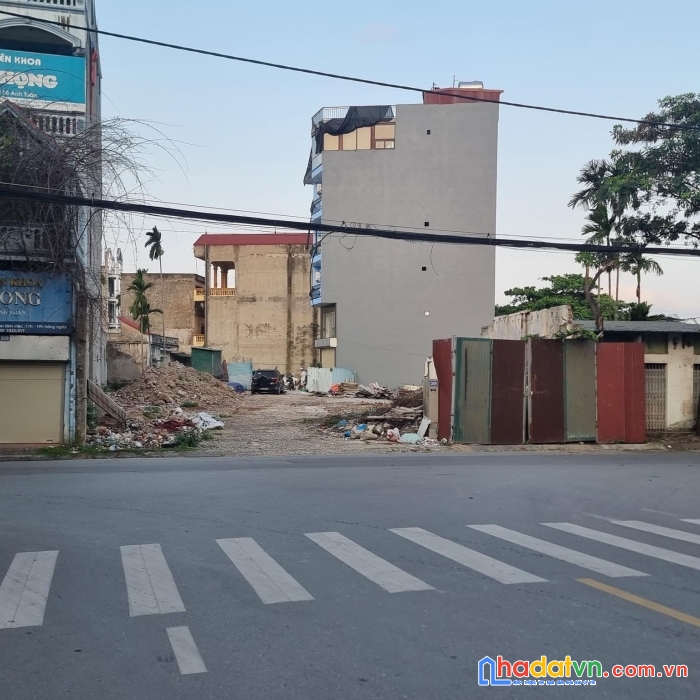 Gấp, bán 100m đất đấu giá việt hưng, đường 25m,kd,view hồ công viên d/a,chỉ 115tr/1m