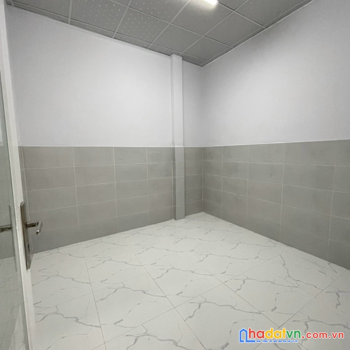 Cần bán nhà mặt tiền 30 ấp 2 xuân thới thượng huyện hóc môn hồ chí minh
