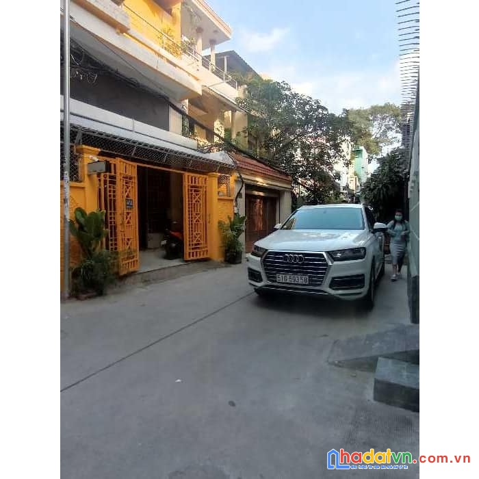 Bán nhà siêu hiếm diện tích lớn p2 quận 5, 201 m2, thích hợp xây biệt thự, chdv, đầu tư giữ tiền