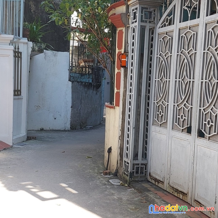 Bán nhà minh khai, hàng xóm times city, dt62m2, giá 3 tỷ 9.