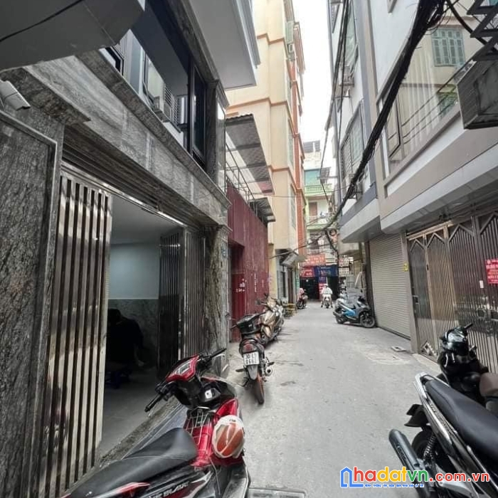 Bán đất mỹ đình, 110m 5m 8.8 tỷ, ngõ 3 gác, 50m ra mặt phố