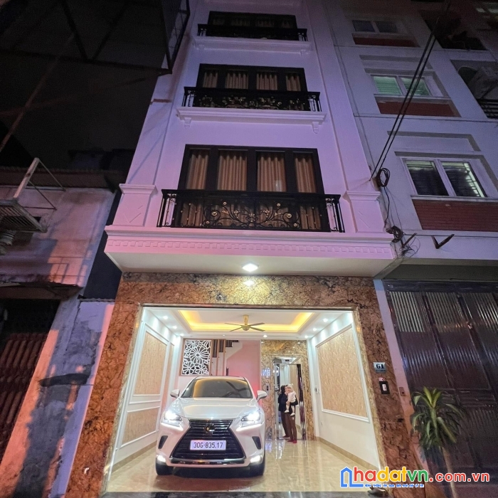 Bán nhà doãn kế thiện, cầu giấy, 2 thoáng trước sau, 7 tầng thang máy, ô tô tránh, full nội thất
