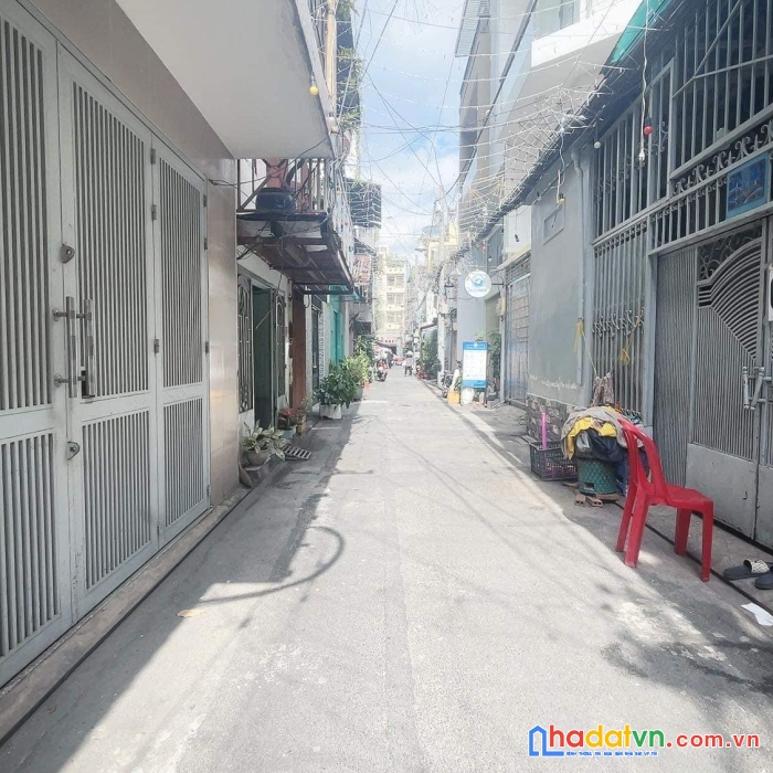 Bán nhà hoàng văn thụ tân bình,2 tầng, sát mặt tiền, hẻm xe hơi thông lê văn sỹ