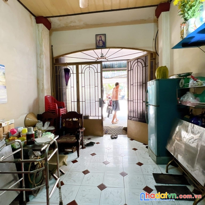 Bán nhà rẻ q4 xe hơi ngũ trong nhà ngang 3.6 x17.8 m-2 tấm 7 tỷ..cáchq1- 250 m bank cho vay 5 tỷ