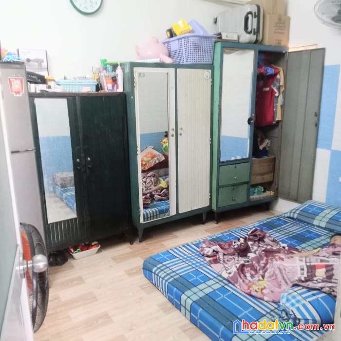 Bán nhà rẻ đẹp q4 tôn thất thuyết ngang 3.3x 11m đúc 3 tấm- 2,9 tỷ