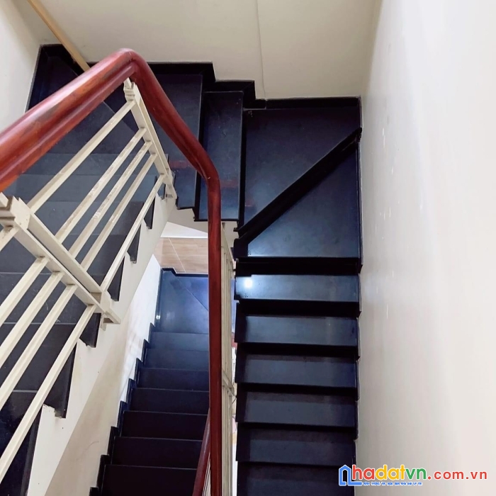 Căn góc 2 mặt tiền hẻm điện biên phủ ngay cao thắng, quận 3, dt: 8x11m, 3 tầng, 19.8 tỷ