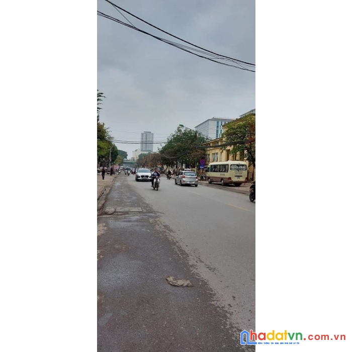 Bán nhà phố phùng hưng cạnh học viện quân y, 150m2, lô góc rộng 20m, kinh doanh siêu đỉnh