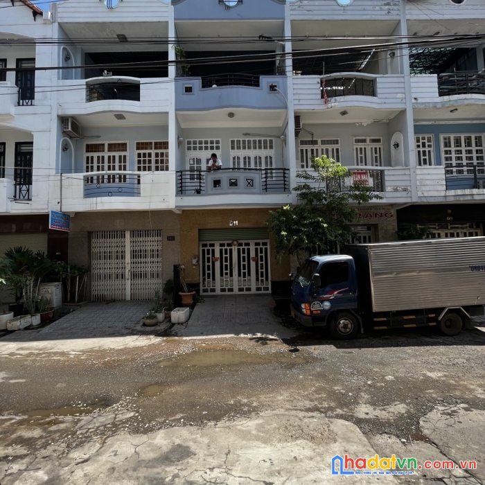 Chủ cần bán nhà 3 lầu, ngay đường n2, thuộc kdc phường bửu long, biên hòa, đồng nai.