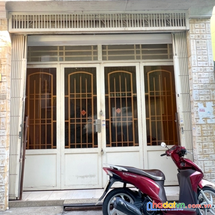 Cho thuê nnc 2 tầng 3pn hẻm ôtô đường hưng phú p10. q8. giá 10 triệu